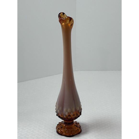 Vintage Fenton Bud Vase~Frosted Pink Opalescent Glass Swung Vase - Picture 5 of 11